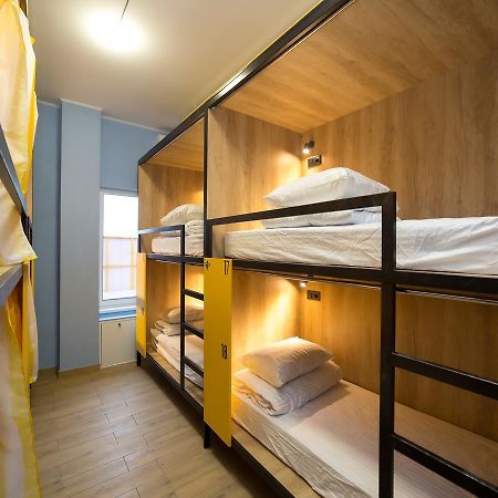 Hotel Bee Station Київ Екстер'єр фото