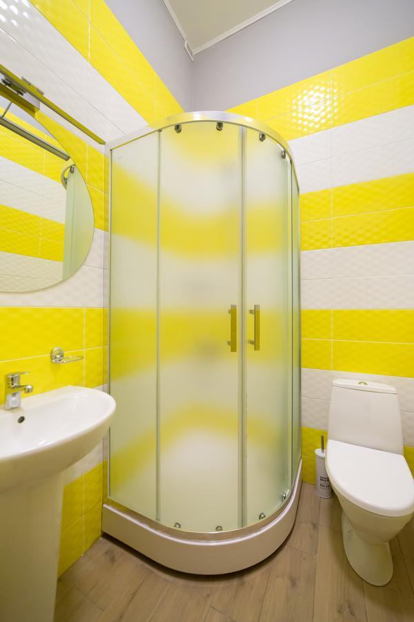 Hotel Bee Station Київ Екстер'єр фото